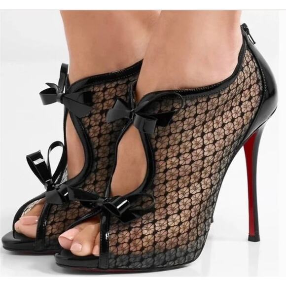 Christian Louboutin Empiralta 120 Black Lace Bow Peep Toe Booties 39.5 - Picture 1 of 13